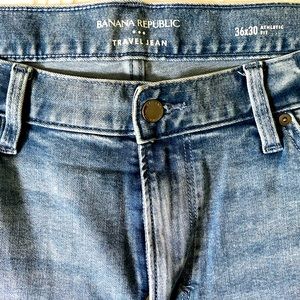 Banana Republic Size 36x30 Travel Jeans